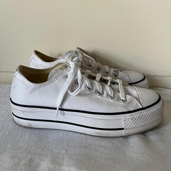 Converse Chuck Taylor All Star Lift Low-top Platform Laceup Sneakers Womens Sz 6 - Picture 5 of 7